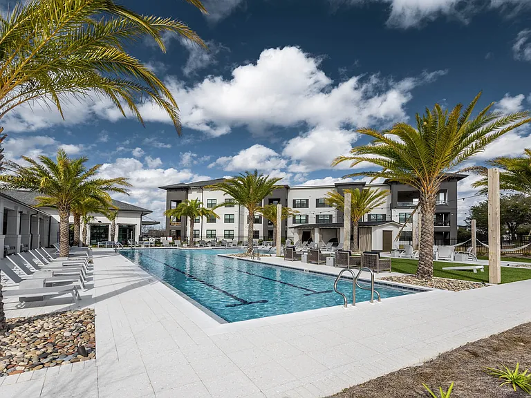 Olympus Emerald Coast — Photo 48