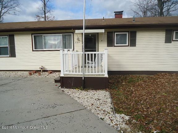 2nd image of 1164 Bay Ave