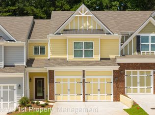 286 Parc View Ln, Holly Springs, GA 30188