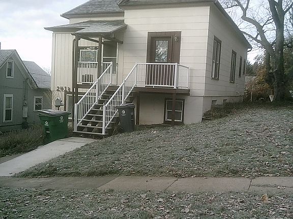 3rd image of 241 N Lieuallen St