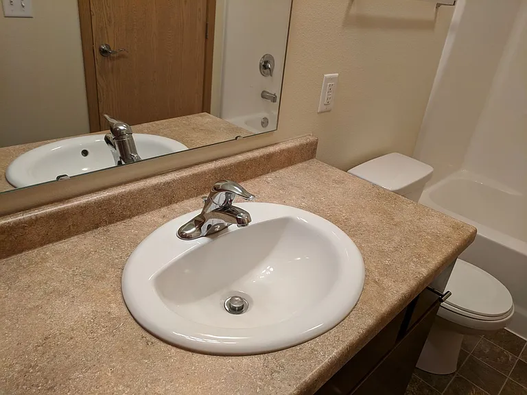 West Lake III Apartments — Photo 135