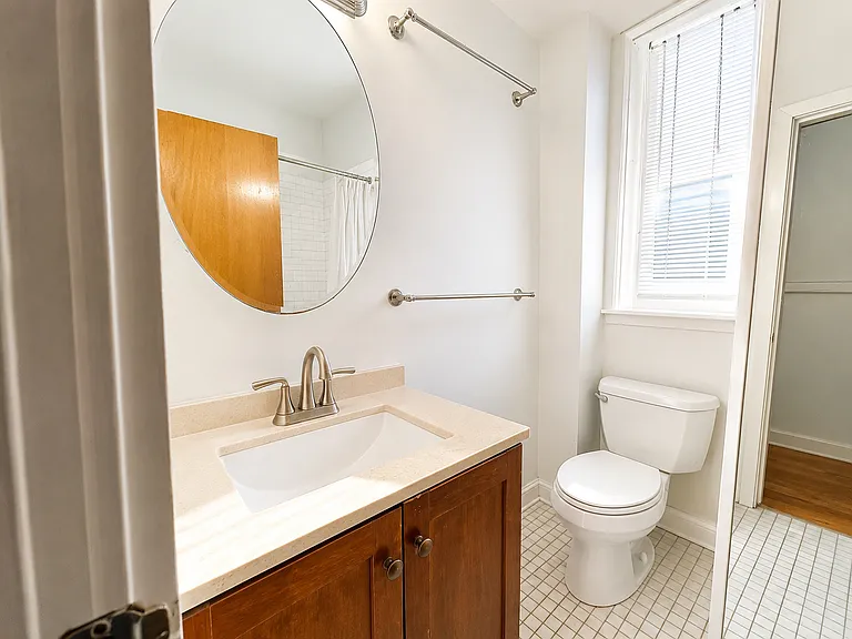 106-108 Myrtle St #8A — Photo 2