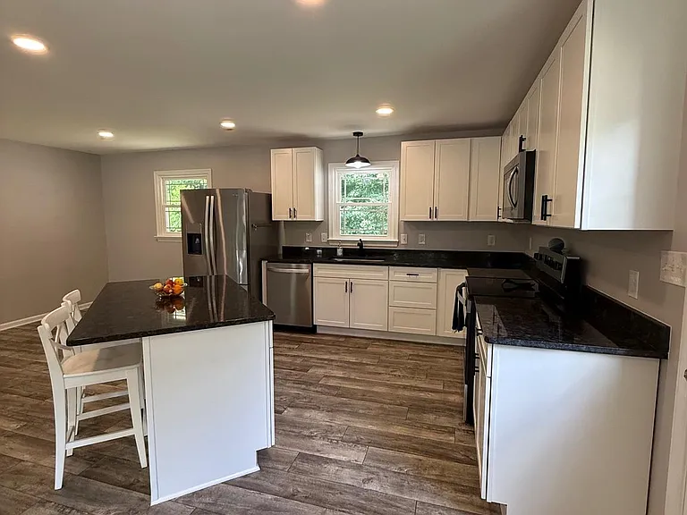 238 Betty Lewis Dr — Photo 7