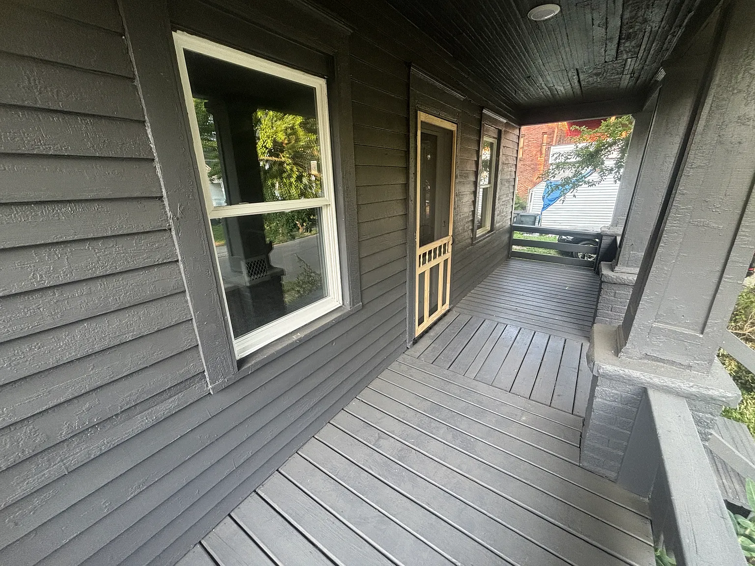 4 bed, 1.5 bath, 1056 sqft, $1,225 — Photo 2