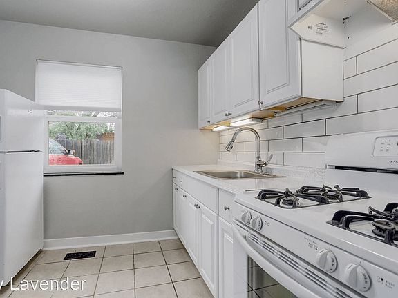 2nd image of 1452 Ivanhoe St #5152155