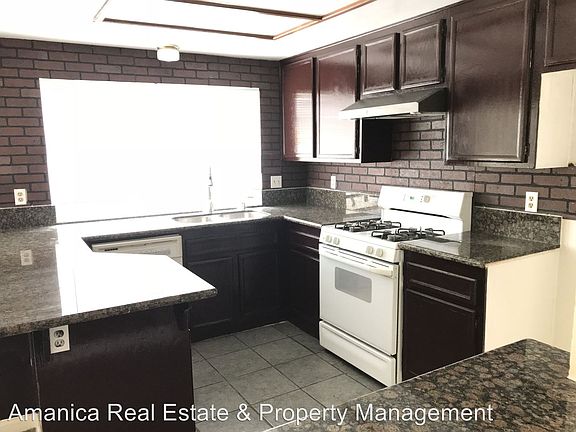 5th image of 24104 Forsyte St