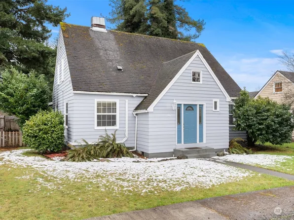 107 W Chehalis Avenue, Pe Ell, WA 98572