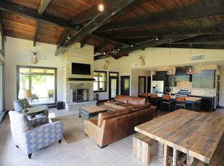 20661 Roundtop Rd, Sulphur Springs, AR 72768