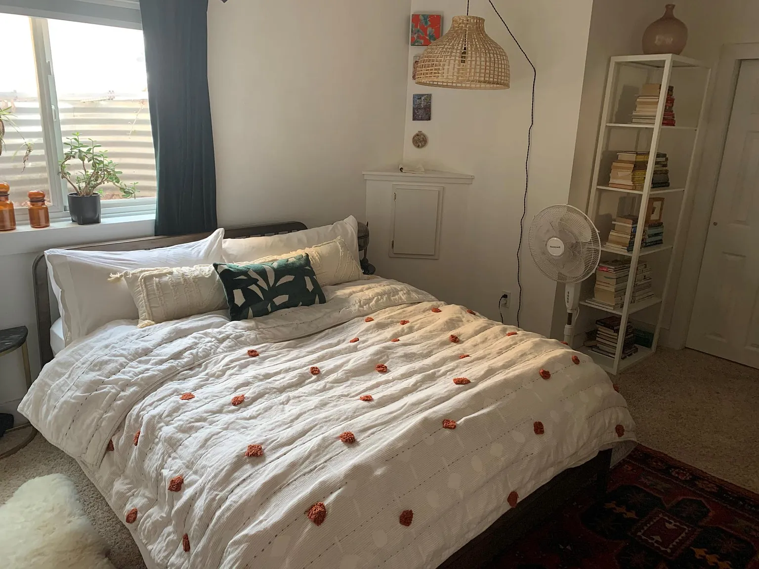 1 bed, 800 sqft, $1,350 — Photo 3