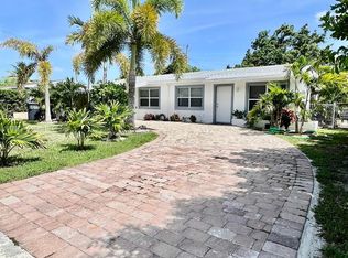 6120 SW 15th Ct, North Lauderdale, FL 33068