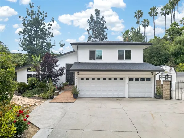 19724 Trull Brook Dr, Tarzana, CA 91356