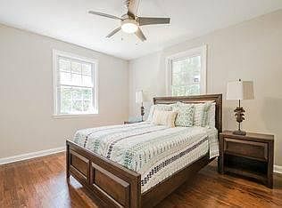 3rd image of 2146 Galway Ln