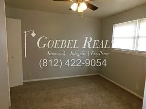 1009 W Franklin St #B — Photo 6