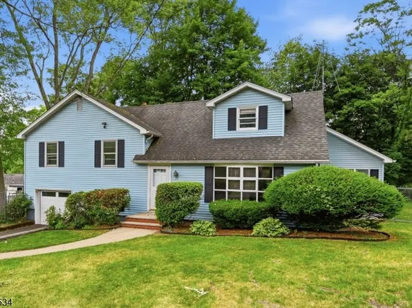 27 Knollwood Rd, Morristown Town, NJ 07960