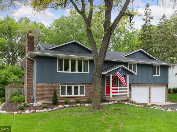 189 Glenmoor Ln, Long Lake, MN 55356