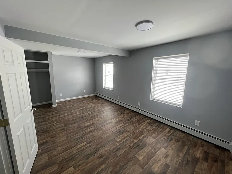 171 Essex St #1 — Photo 5