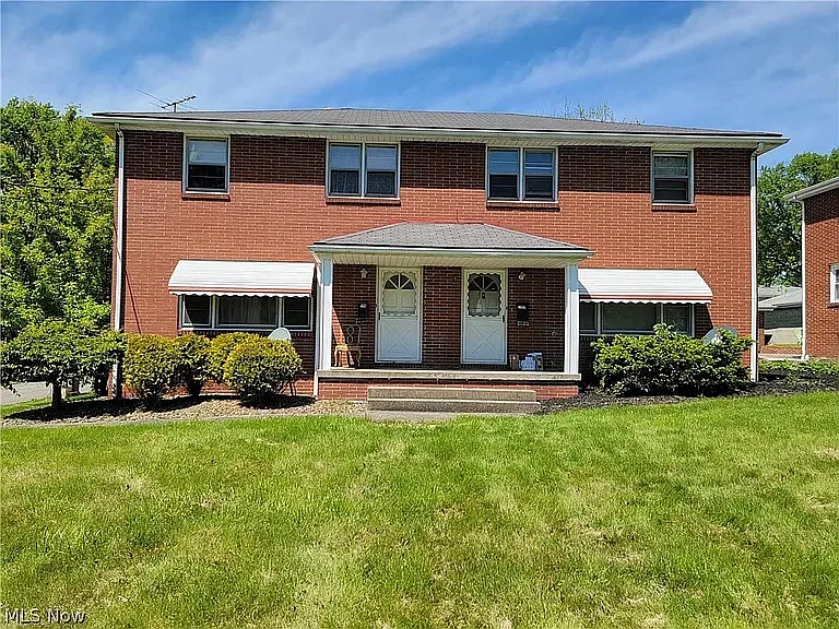 202 Meadowbrook Ave
