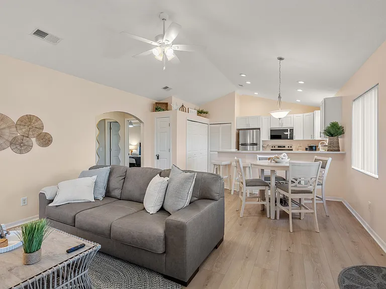 740 A1a Beach Blvd #B — Photo 10