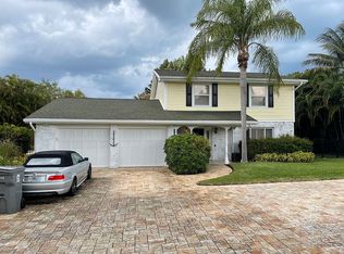 1991 Lenmore Dr, Palm Beach Gardens, FL 33410