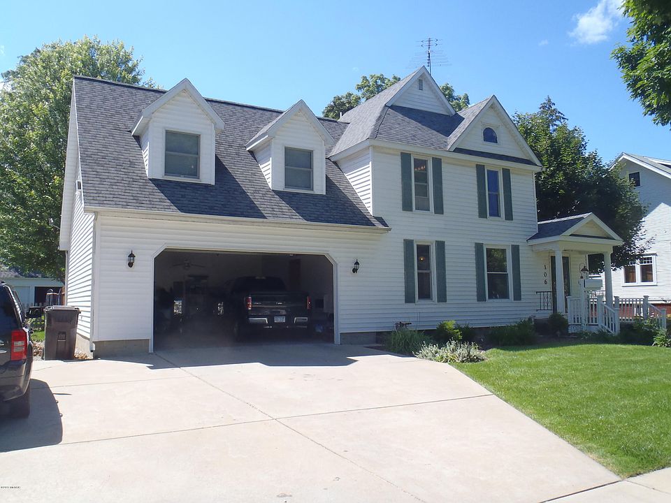 1st image of 106 Budlong St