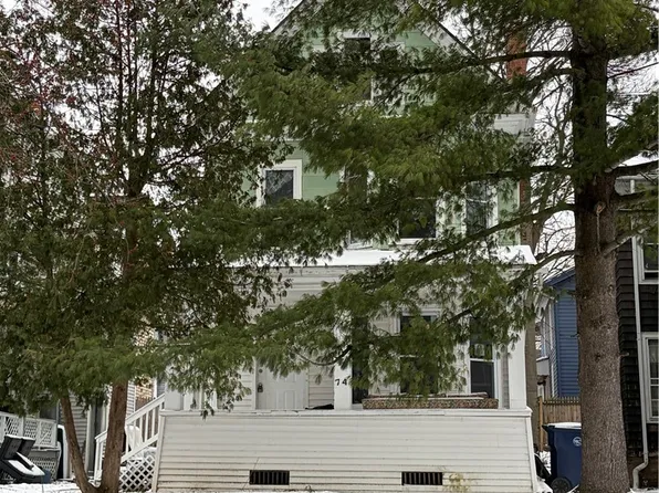 74 Genesee St, Lockport, NY 14094