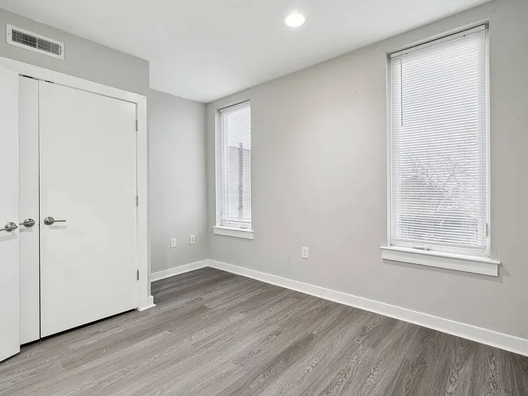 3044 Richmond St #9 — Photo 4