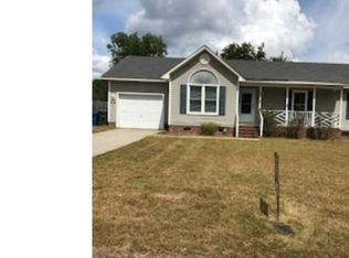 4918 Shimmer Dr, Fayetteville, NC 28304