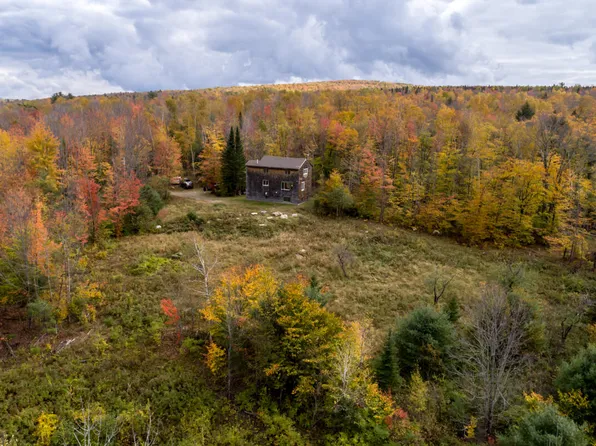 100 Bennett Hill Road, New Portland, ME 04961