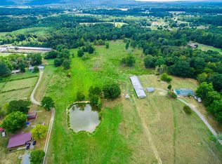 767 Barnett Chapel Rd, Hartselle, AL 35640