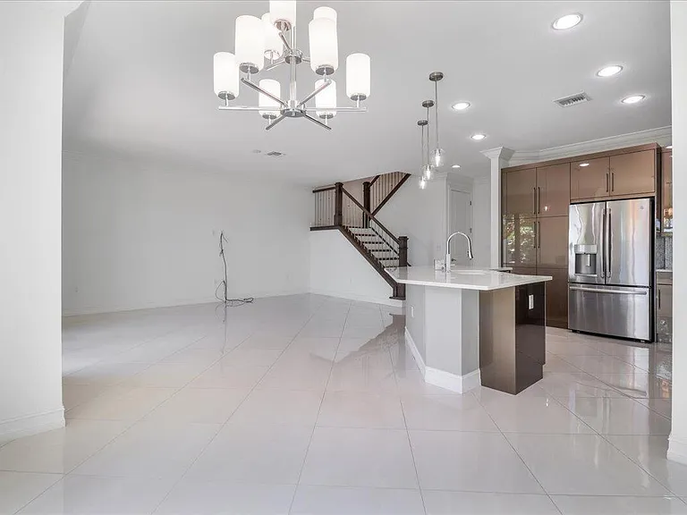 10098 Akenside Dr — Photo 11