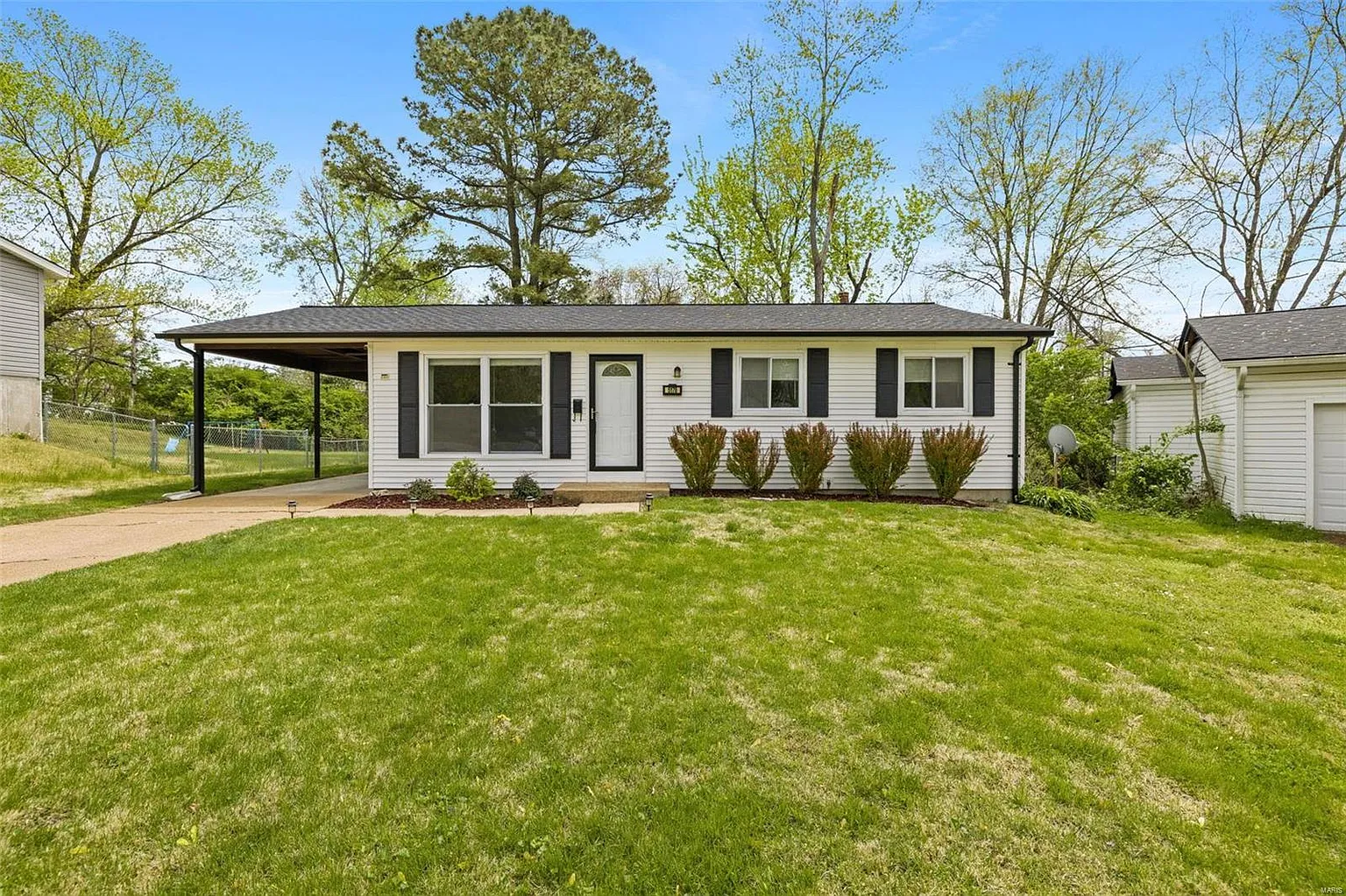 5178 Ville Camelia Ln photo 1