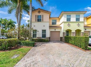 5221 SW 78th Ter, Fort Lauderdale, FL 33328