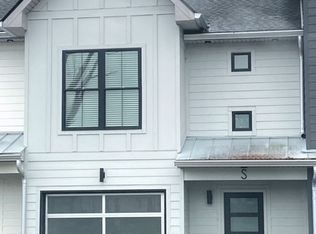 160 Excell Rd #S, Clarksville, TN 37043