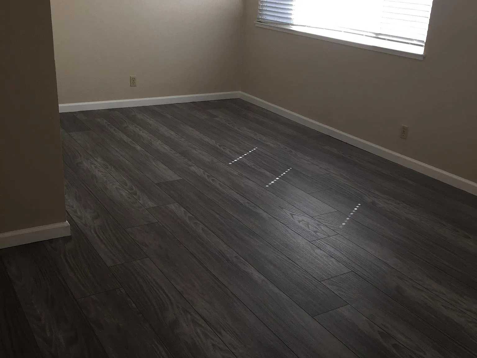4 bed, 2.5 bath, 1735 sqft, $5,825 — Photo 3