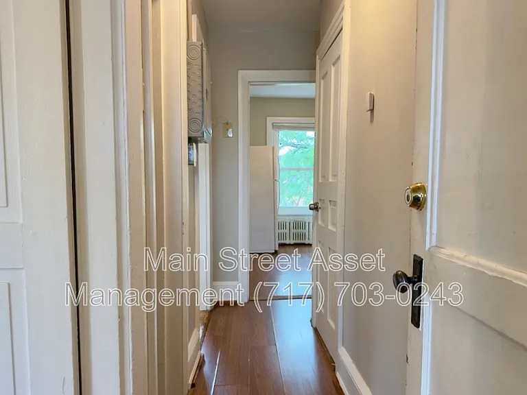 59 King St #3 — Photo 10
