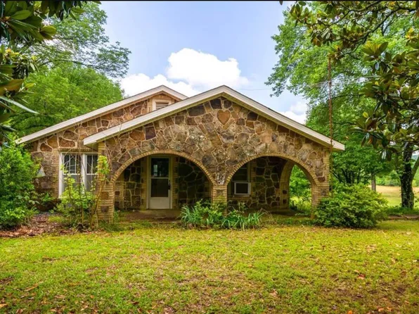 (undisclosed Address), El Paso, AR 72045