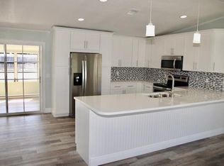 7737 SE Continental Dr, Hobe Sound, FL 33455