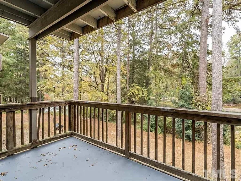 614 Pine Ridge Pl — Photo 13