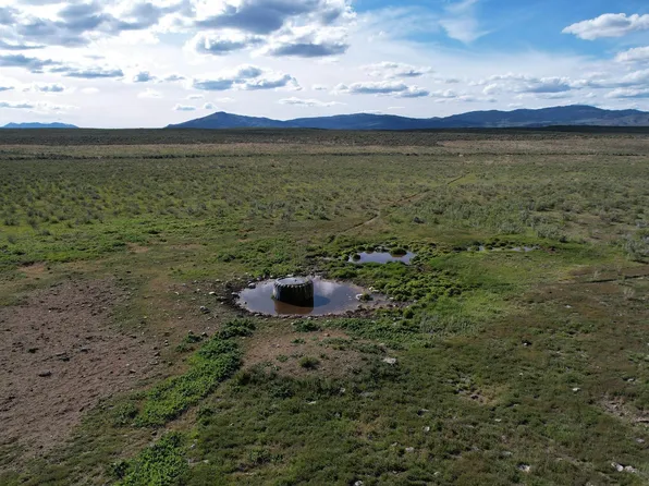 John Day Hwy, Ironside, OR 97908