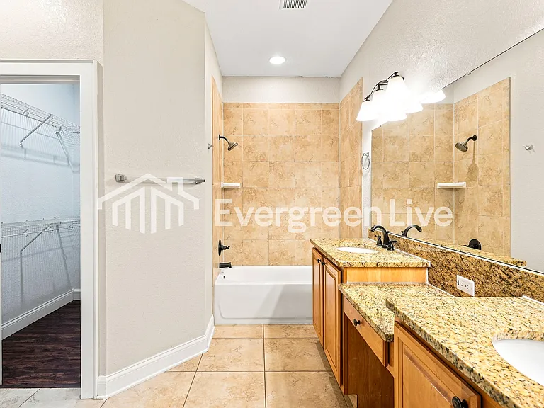 4922 Bobbie Ave — Photo 9