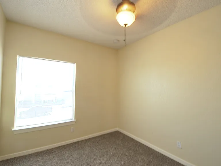 5513 Ignacio Frias Dr — Photo 31