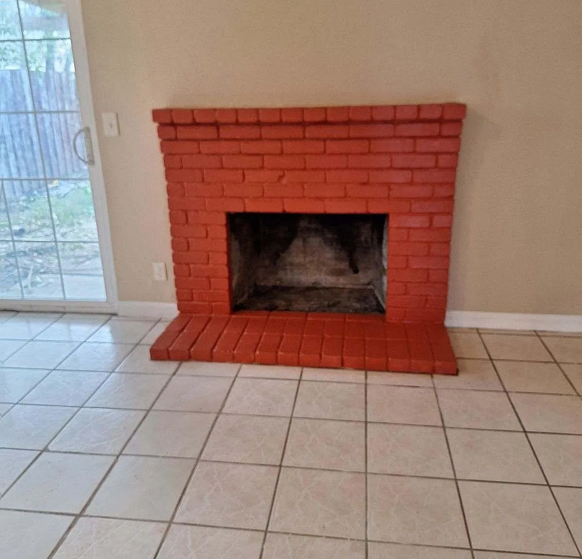 3 bed, 1470 sqft, $2,395 — Photo 3