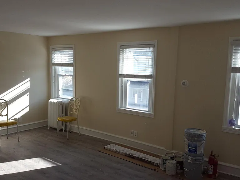 155 S Springfield Ave #2 — Photo 4