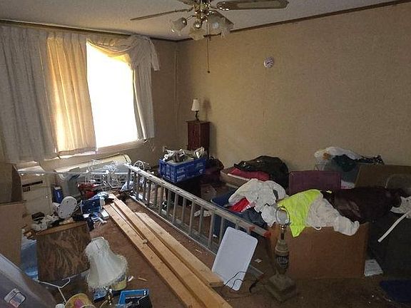 5th image of 4381 MIXON DRIVE
