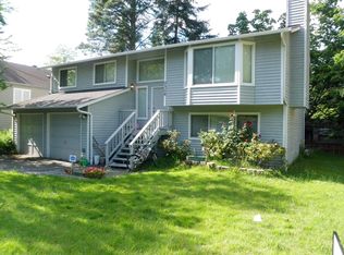 2328 NE 86th St, Seattle, WA 98115