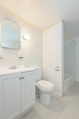 246 Grant St #UP Photo 1