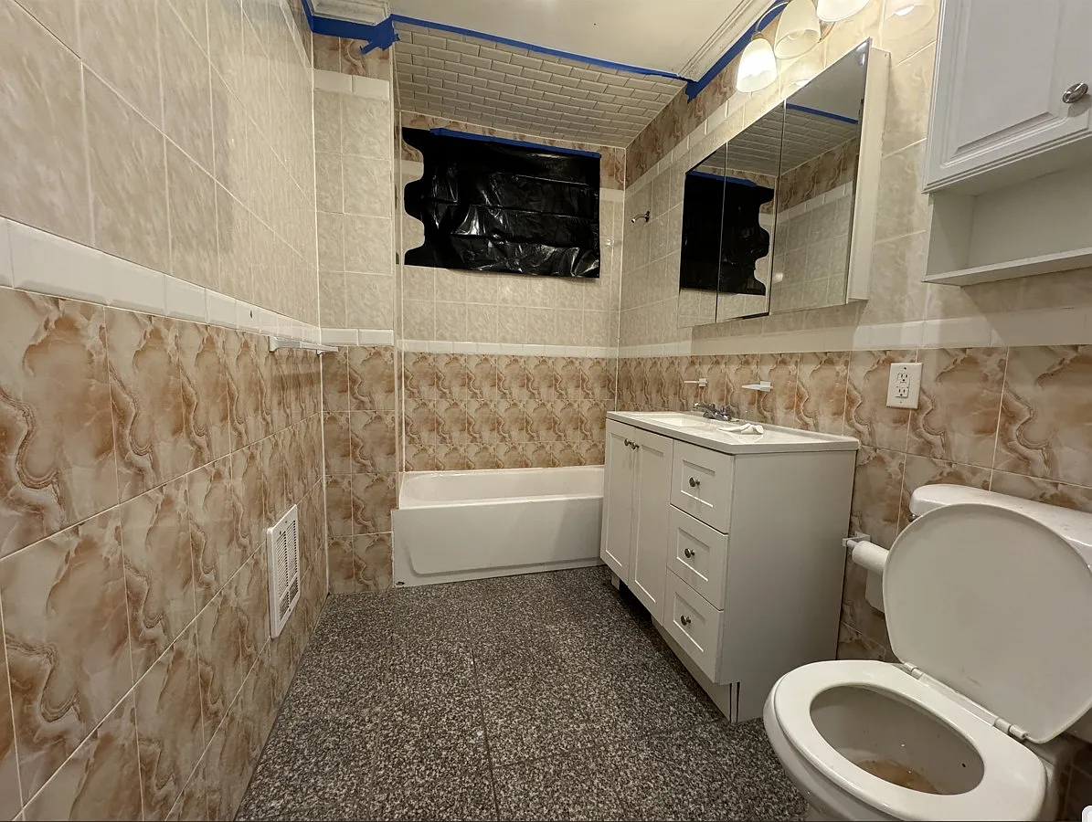 2 bed, 800 sqft, $2,000 — Photo 4