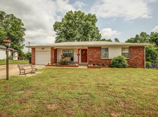 1441 E Pfendler Ave, Sapulpa, OK 74066