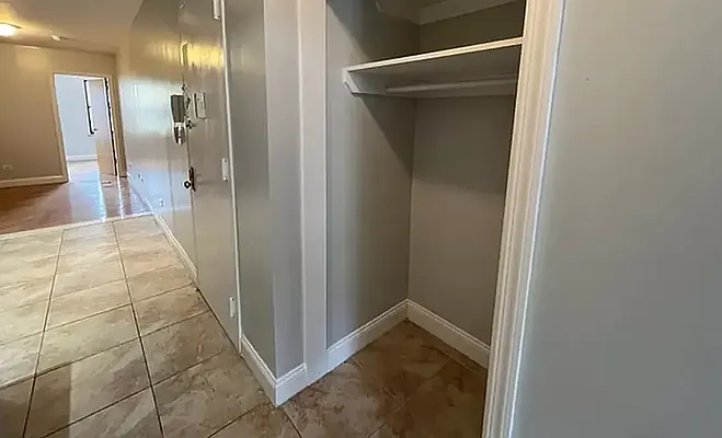 Rented by REAL New York | media 21