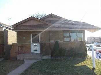 3849 Oak Park Ave photo 1